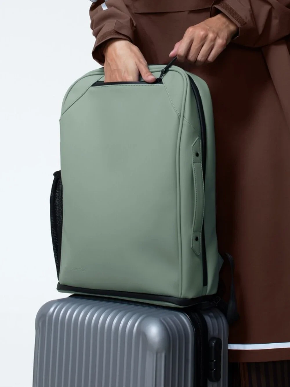 WEATHERMAN Venture Dry Pack In Sage